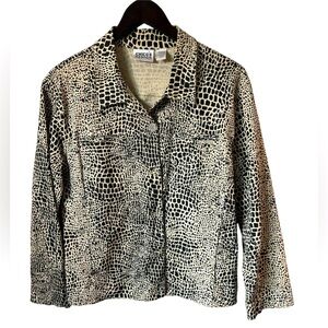 Chico’s vintage animal print utility jacket in size 2. EUC